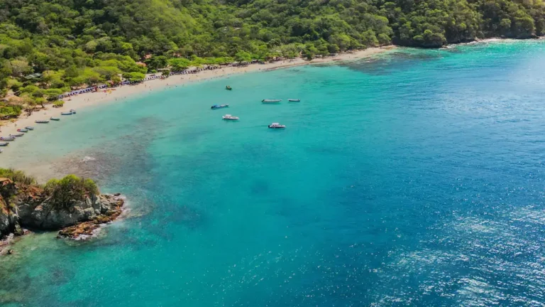 Playa Cristal - ruta privada desde Santa Marta